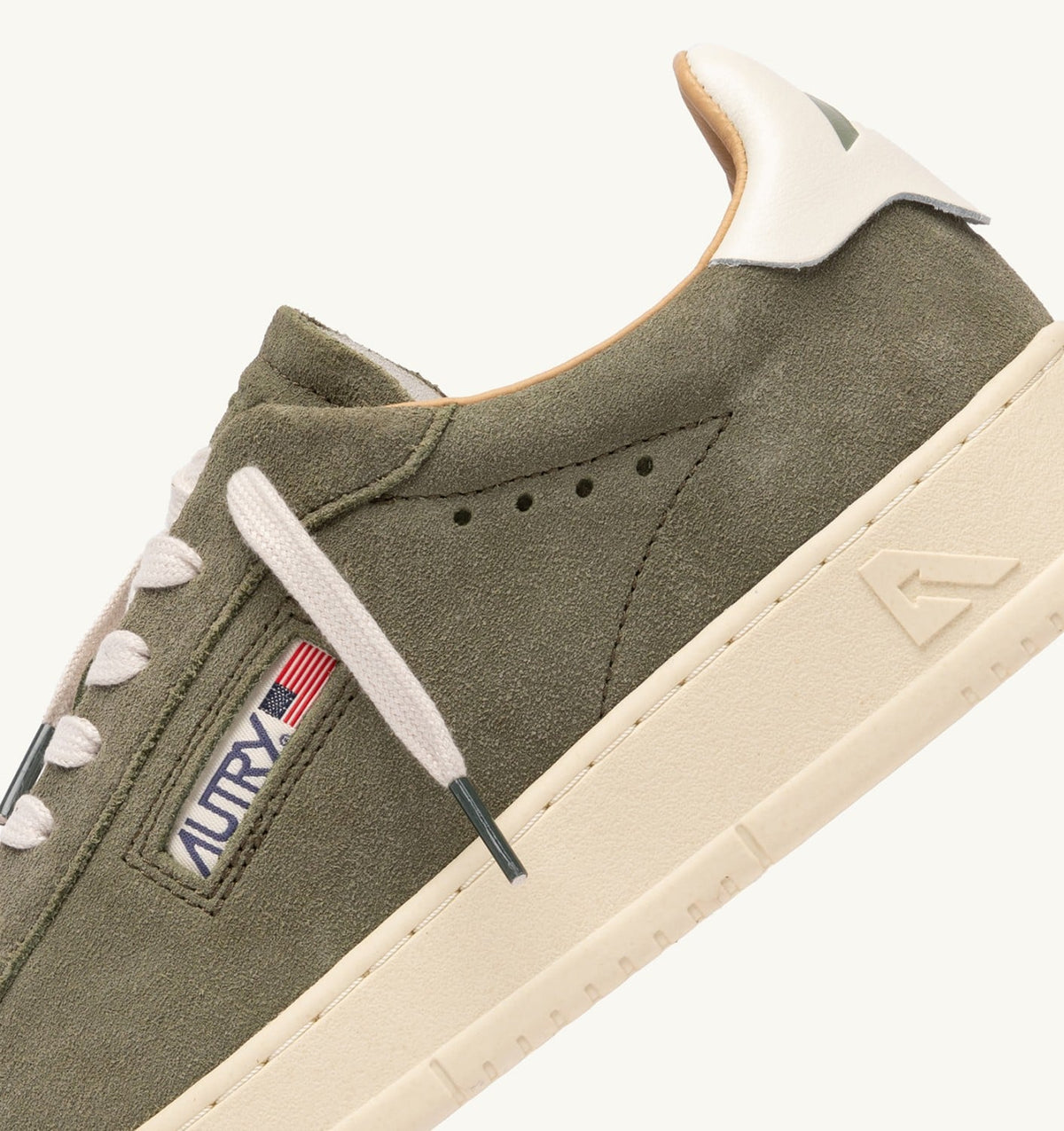 AUTRY DALLAS LOW SNEAKERS IN SMOKED GREEN SUEDE