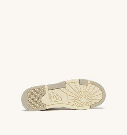 AUTRY SNEAKERS CLC LOW IN WHITE SAND AND SPACE BLUE LEATHER AND SUEDE