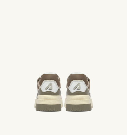 AUTRY SNEAKERS CLC LOW IN WHITE PELICAN AND COVERT GREEN LEATHER AND SUEDE