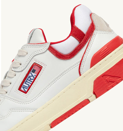 AUTRY SNEAKERS CLC LOW IN WHITE AND VIRGIN RED LEATHER