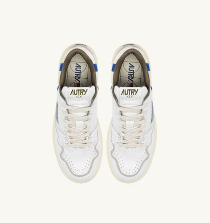 AUTRY CLC LOW SNEAKERS IN WHITE LEATHER AND BLUE SUEDE