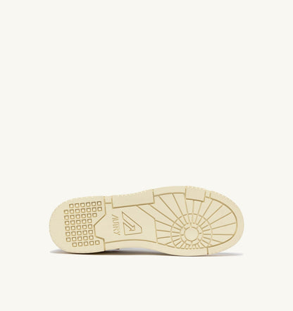 AUTRY SNEAKERS CLC LOW IN WHITE AND FANTA LEATHER