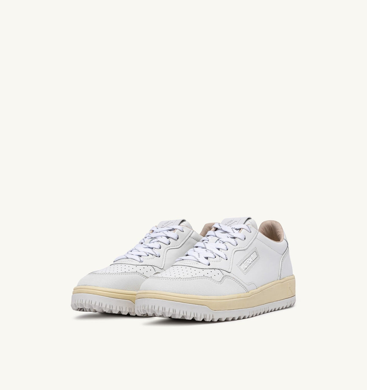 AUTRY GOLF LOW SNEAKERS IN WHITE LEATHER