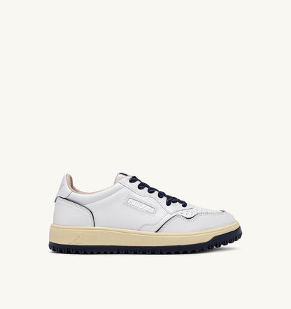 AUTRY GOLF LOW SNEAKERS IN WHITE AND NAVY LEATHER
