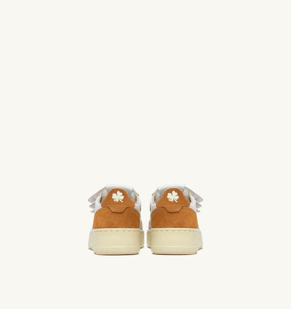 AUTRY MEDALIST KIDSTRIPES SNEAKERS IN WHITE LEATHER AND BROWN MUSCAT AND SAND SUEDE