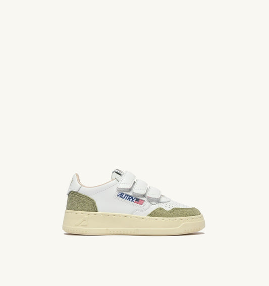 AUTRY MEDALIST KIDSTRIPES SNEAKERS IN WHITE LEATHER AND GLITTER SAGE LEATHER