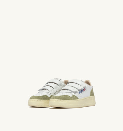 AUTRY MEDALIST KIDSTRIPES SNEAKERS IN WHITE LEATHER AND GLITTER SAGE LEATHER