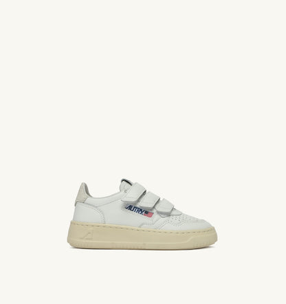 AUTRY MEDALIST LOW KIDSTRIPES SNEAKERS IN LEATHER COLOR WHITE AND GLITTER