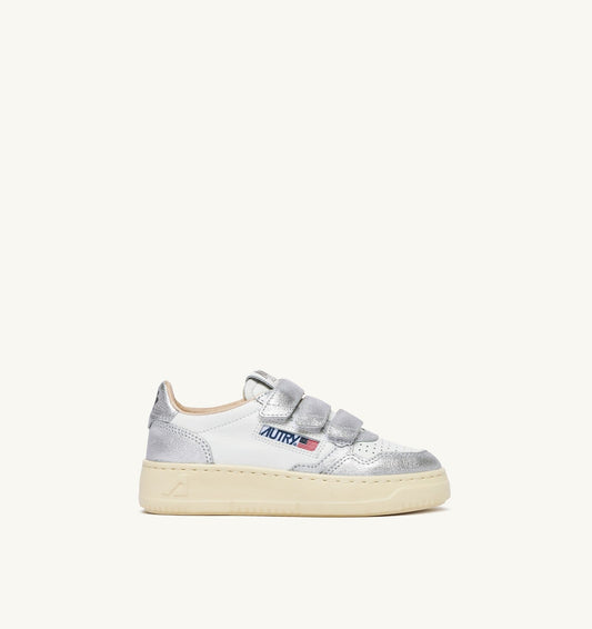 AUTRY MEDALIST KIDSTRIPES LOW BICOLOR SNEAKERS IN WHITE AND SILVER LEATHER