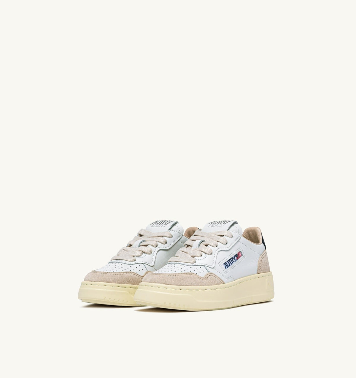 AUTRY MEDALIST KIDS LOW SNEAKERS IN WHITE AND BLUE SPACE SUEDE