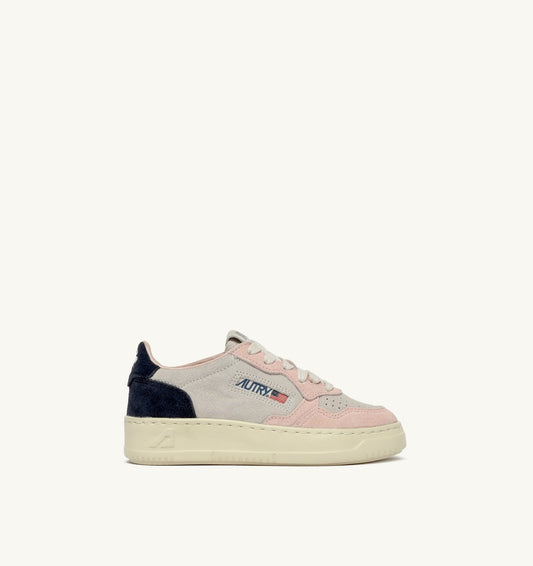 AUTRY MEDALIST KIDS LOW SNEAKERS IN SUEDE COLOR ATLANTIC WHITE AND ROSEMARY