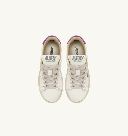 AUTRY SNEAKERS DALLAS KIDS LOW IN MARSHMALLOW AND DEWBERRY LEATHER