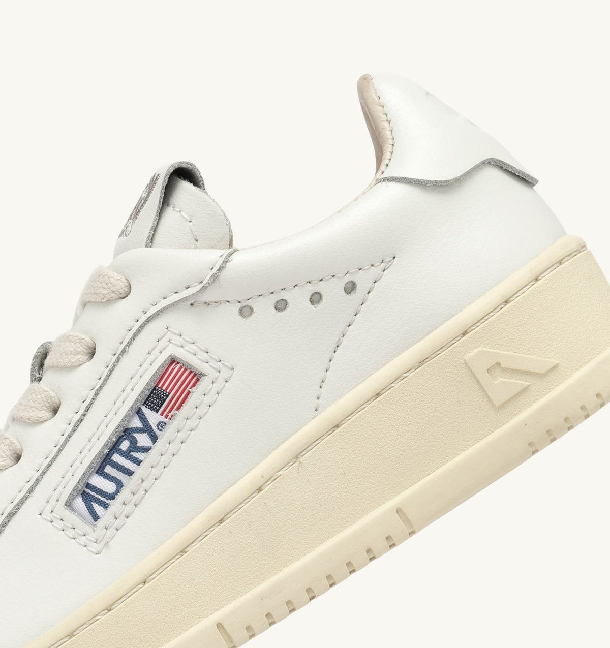 AUTRY DALLAS KIDS LOW SNEAKERS IN WHITE LEATHER