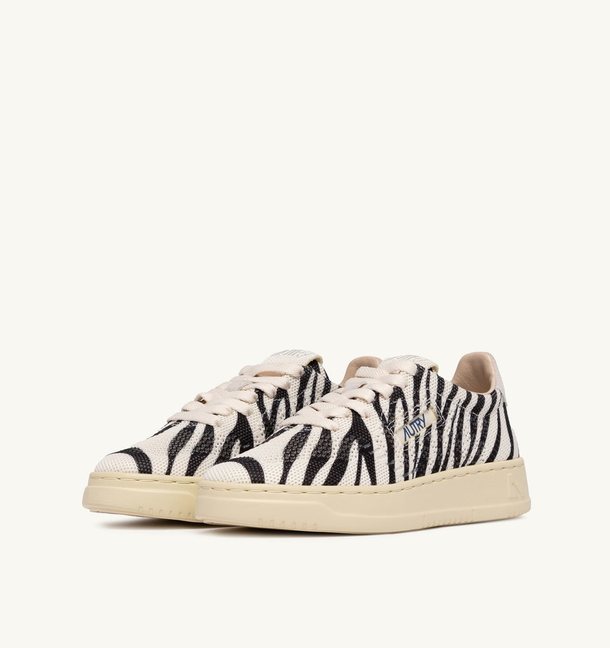 AUTRY MEDALIST EASEKNIT LOW SNEAKERS IN 'ZEBRA PRINT' IVORY WHITE AND BLACK KNIT