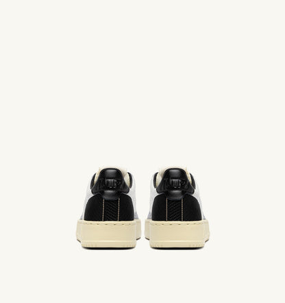 AUTRY MEDALIST EASEKNIT LOW SNEAKERS IN IVORY WHITE BLACK AND SILVER KNIT