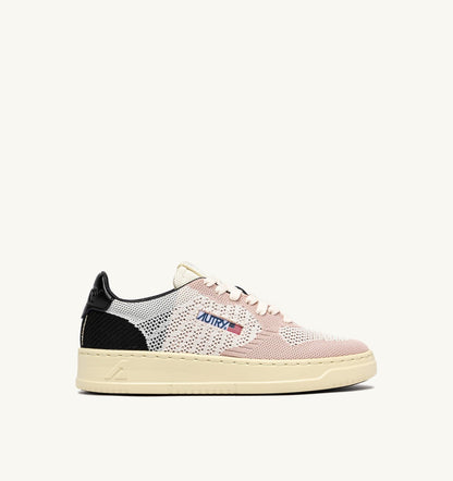 AUTRY MEDALIST EASEKNIT LOW SNEAKERS IN IVORY WHITE BLACK AND POWDER KNIT