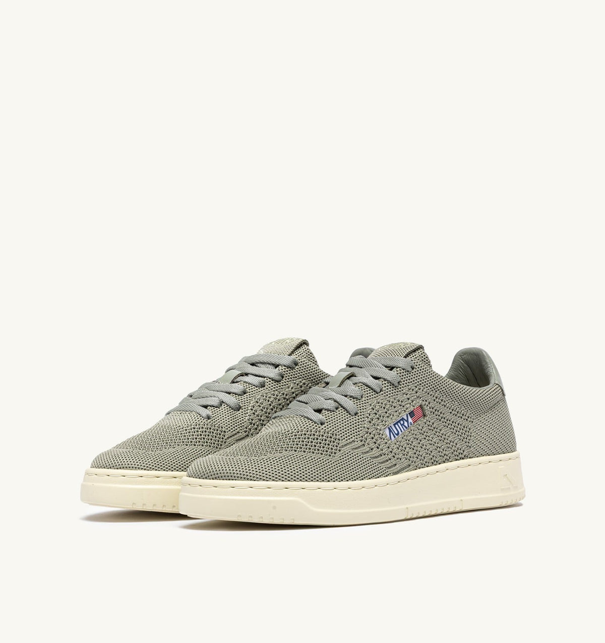 AUTRY MEDALIST EASEKNIT LOW SNEAKERS IN SEA GRASS KNIT