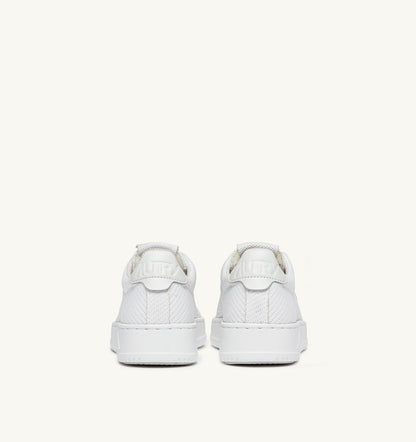 AUTRY MEDALIST EASEKNIT LOW SNEAKERS IN WHITE KNIT