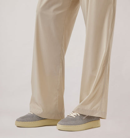 AUTRY MEDALIST EASEKNIT LOW SNEAKERS IN SILVER-TONE KNIT