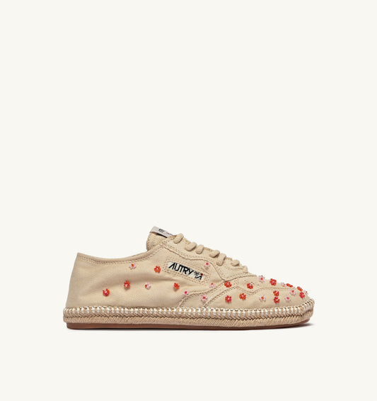 AUTRY SANDY IN IVORY WHITE AND RED CANVAS WITH BEADS