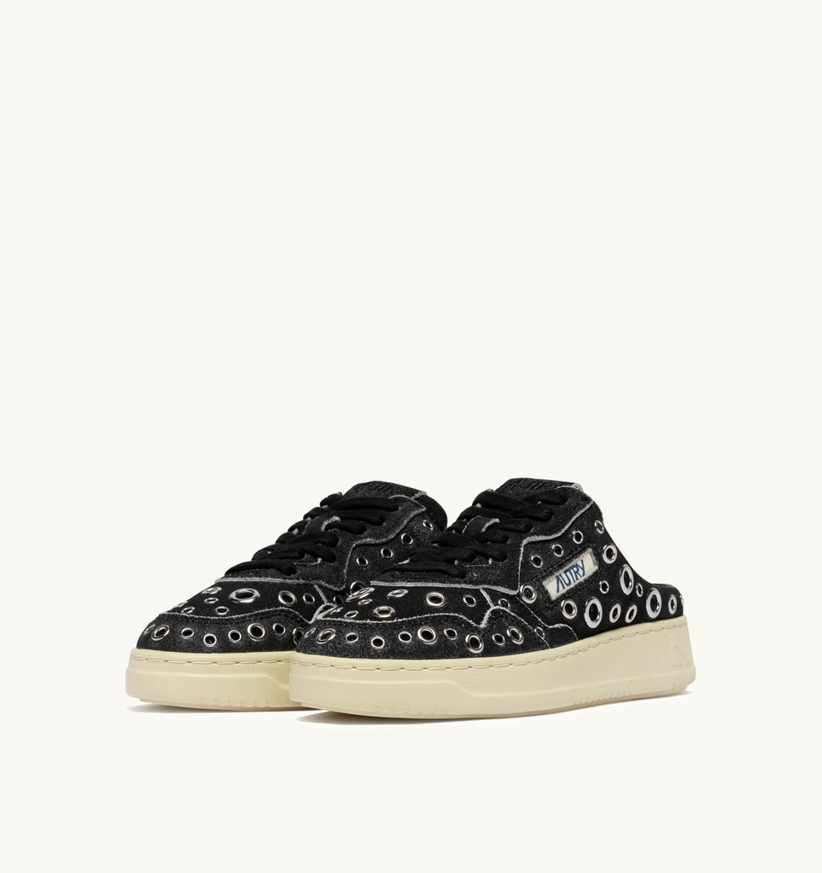 AUTRY MEDALIST MULE SNEAKERS IN BLACK LEATHER WITH STUDDED DETAILS