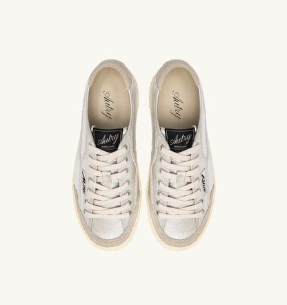 AUTRY WINDSCAPE LOW SNEAKERS IN SILVER CANVAS