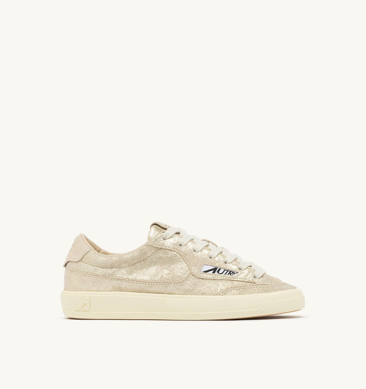 AUTRY WINDSCAPE LOW SNEAKERS IN PLATINUM AND SAND LAMINATED SUEDE