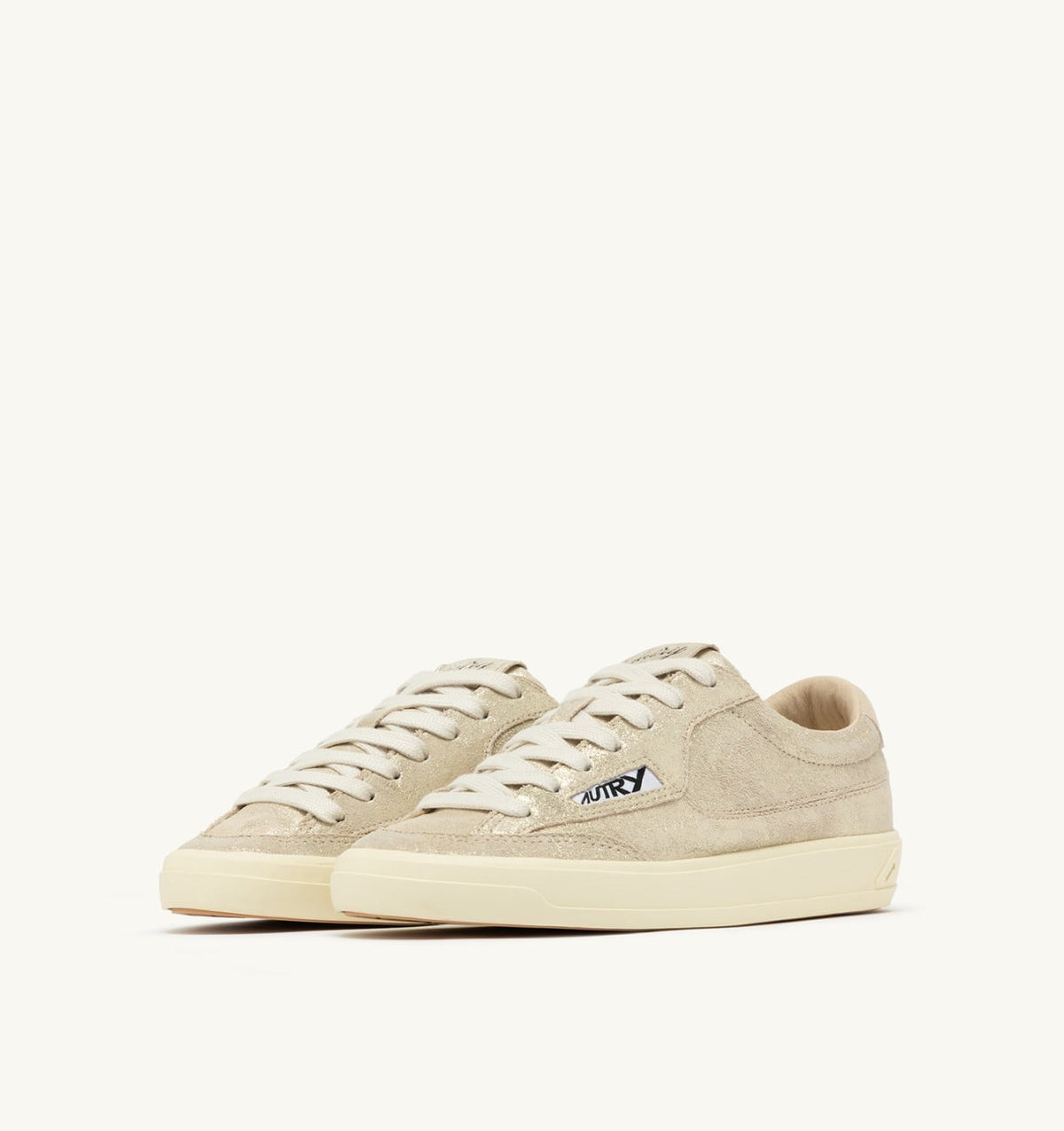 AUTRY WINDSCAPE LOW SNEAKERS IN PLATINUM AND SAND LAMINATED SUEDE