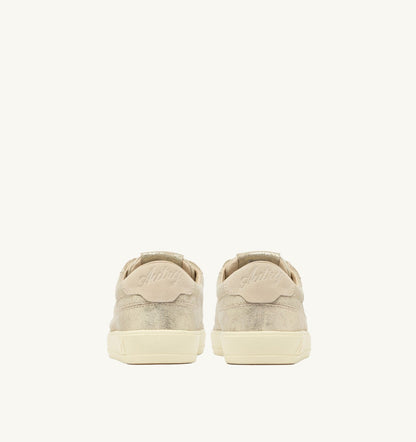 AUTRY WINDSCAPE LOW SNEAKERS IN PLATINUM AND SAND LAMINATED SUEDE