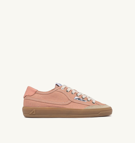 AUTRY WINDSCAPE LOW SNEAKERS IN CLAY CANVAS