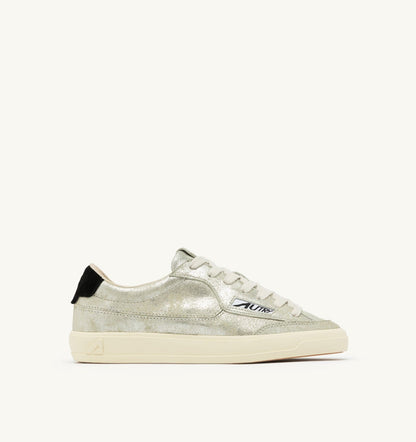 AUTRY WINDSCAPE LOW SNEAKERS IN SILVER AND BLACK LAMINATED SUEDE