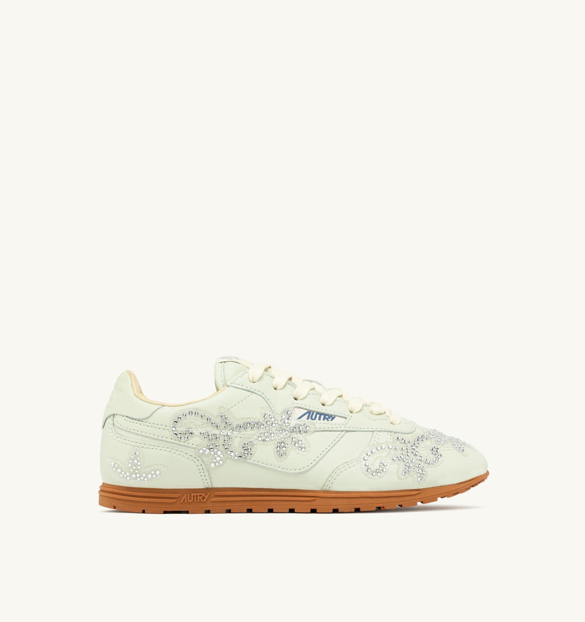 AUTRY WINDSPIN SNEAKERS IN BONE WHITE LEATHER WITH DECORATIONS