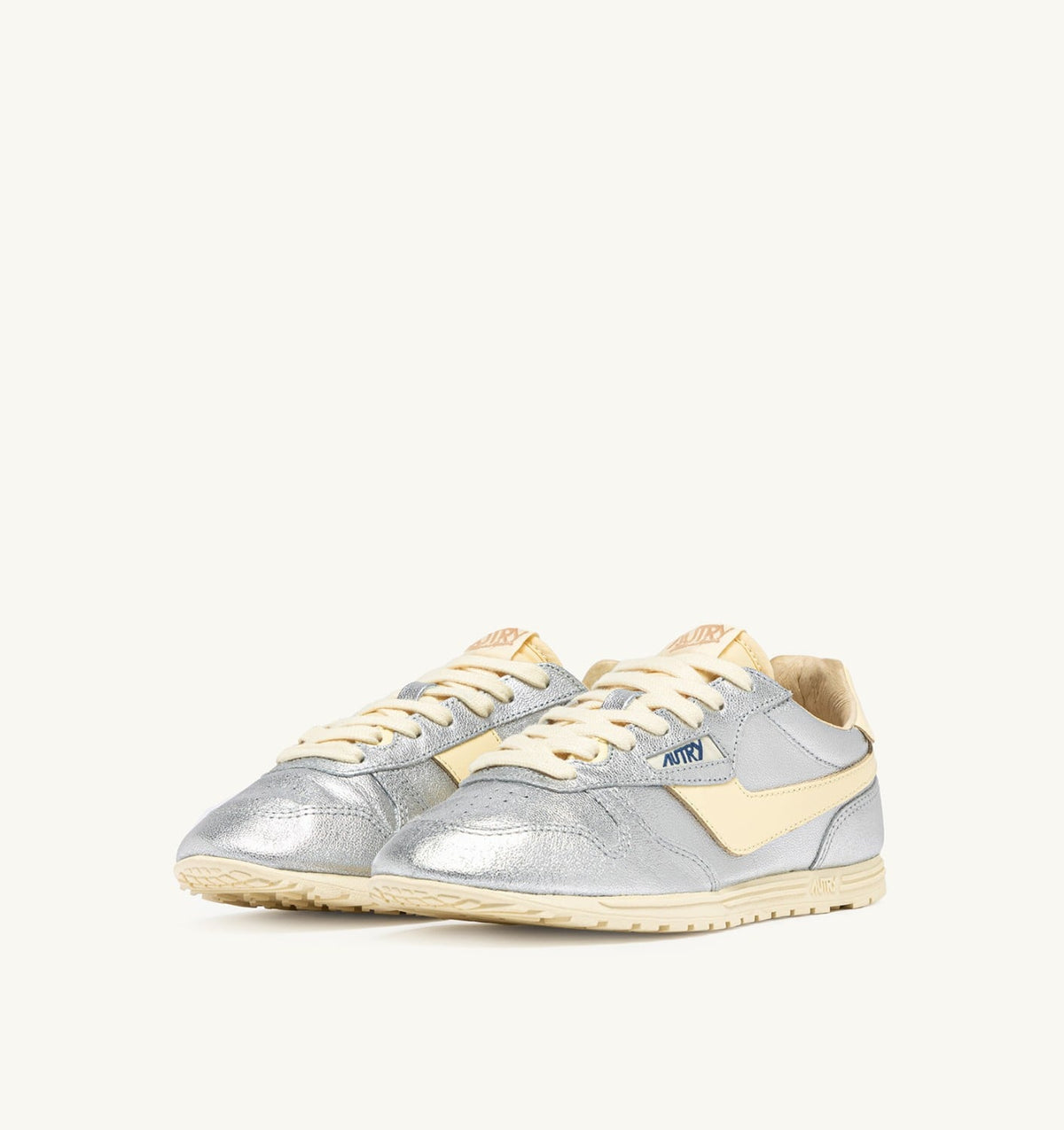 AUTRY WINDSPIN SNEAKERS IN SILVER AND RUTABAGA SUEDE AND LEATHER