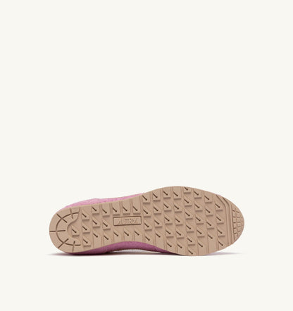 AUTRY WINDSPIN SNEAKERS IN ROSE POMPADUR AND RUTABAGA SUEDE AND LEATHER