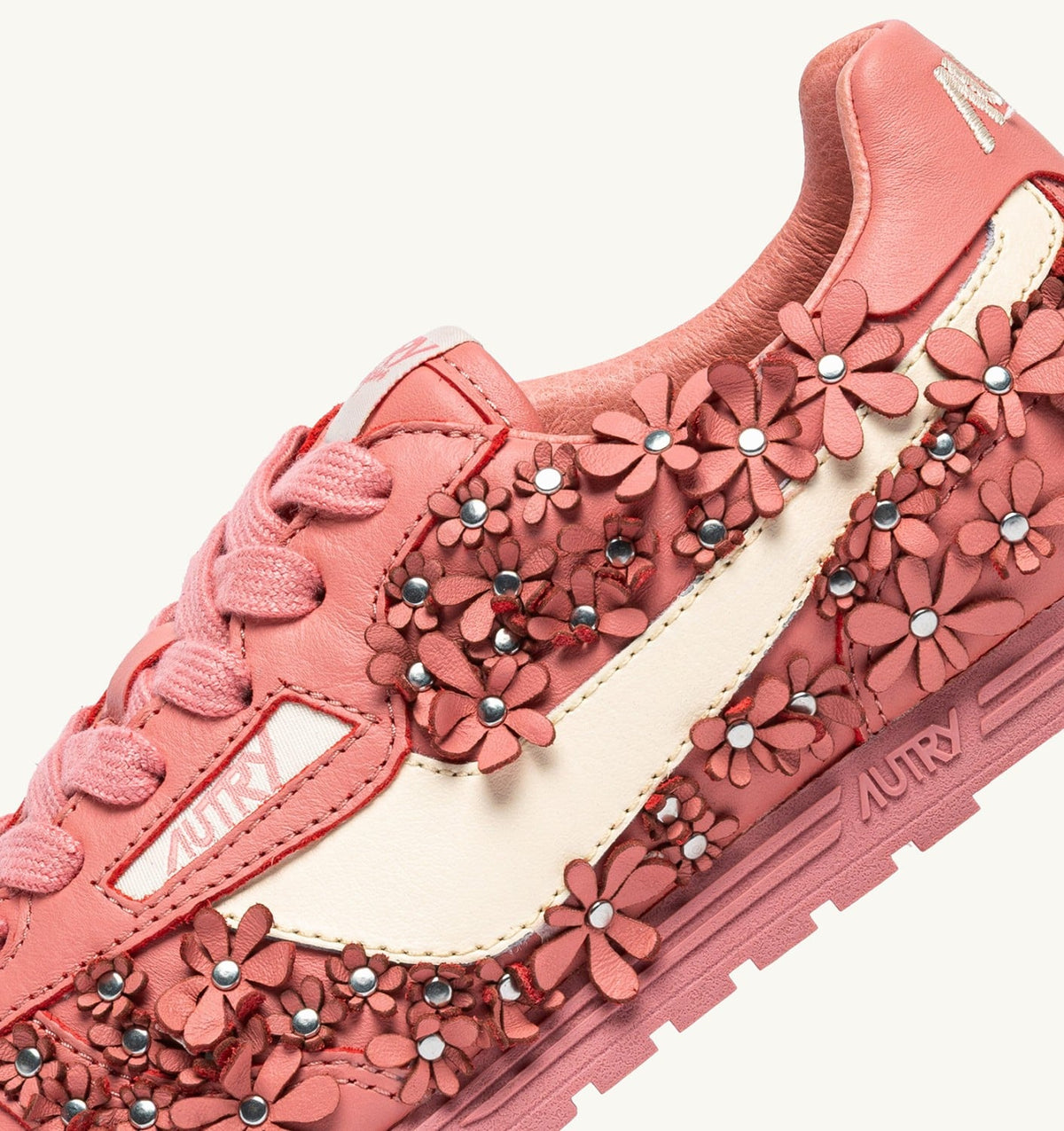 AUTRY WINDSPIN FLOWERS SNEAKERS IN LOBSTER BISQUE LEATHER