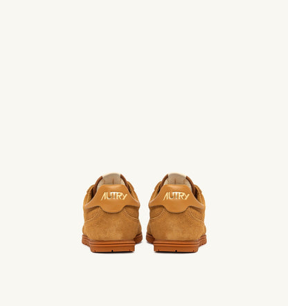 AUTRY SNEAKERS WINDSPIN IN DEER SUEDE