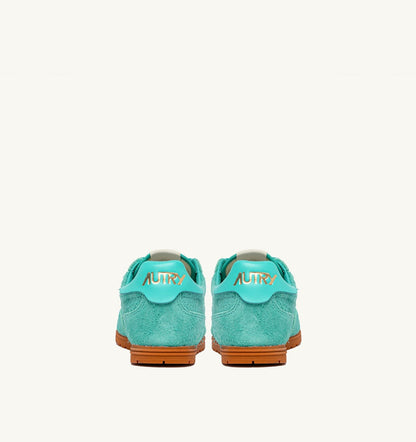 AUTRY SNEAKERS WINDSPIN IN TURQUOISE SUEDE