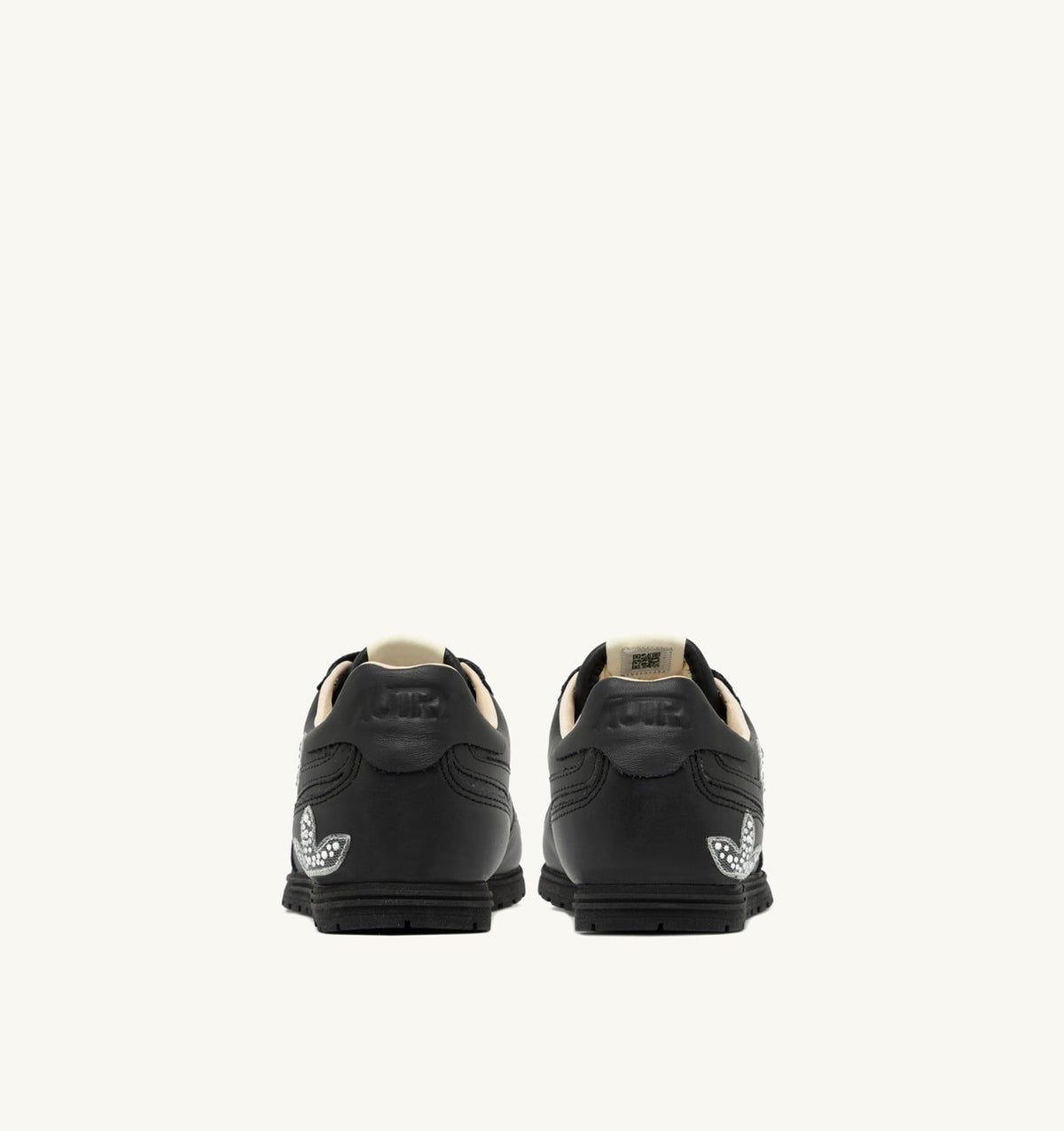 AUTRY WINDSPIN SNEAKERS IN BLACK LEATHER WITH DECORATIONS