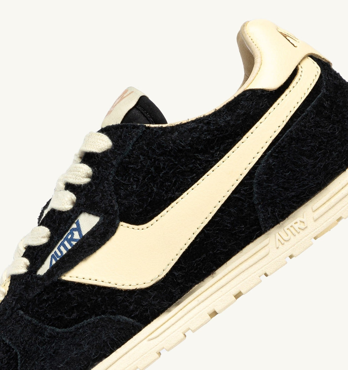 AUTRY WINDSPIN SNEAKERS IN BLACK AND RUTABAGA SUEDE AND LEATHER