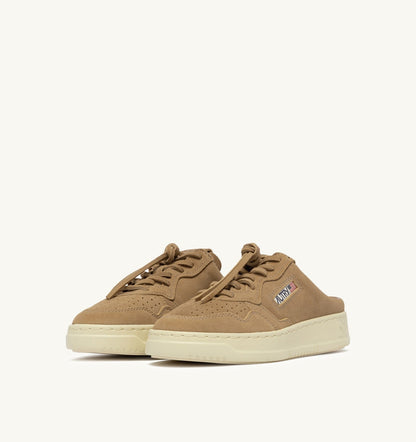AUTRY MEDALIST MULE SNEAKERS IN COPPER SUEDE