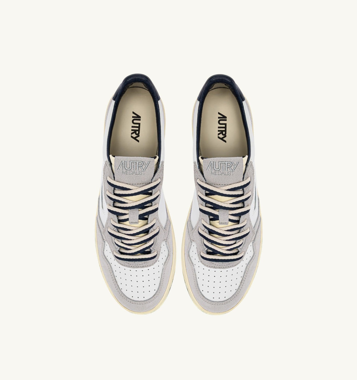 AUTRY MEDALIST LOW SNEAKERS IN VAPOR AND SPACE SUEDE AND LEATHER