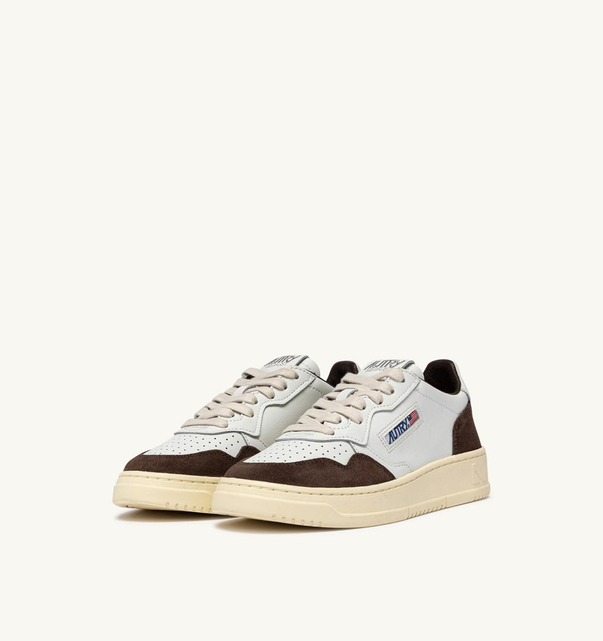 AUTRY MEDALIST LOW SNEAKERS IN WHITE LEATHER AND MAHOGANY SUEDE