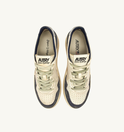 AUTRY MEDALIST LOW SUPER VINTAGE SNEAKERS IN SPACE BLUE AND SILVER LEATHER SUEDE