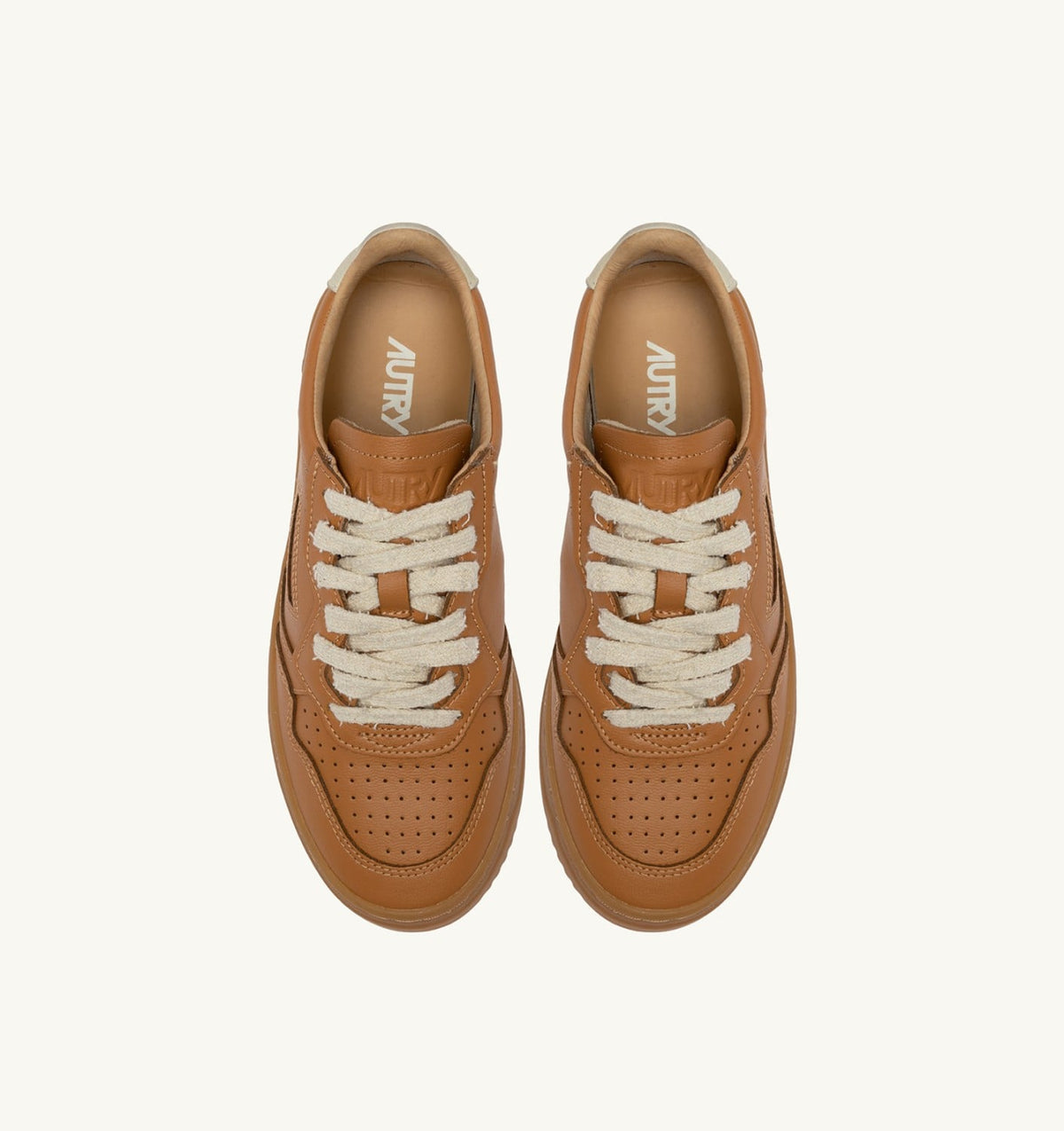 AUTRY MEDALIST LOW SNEAKERS IN COGNAC AND MARSHMALLOW LEATHER