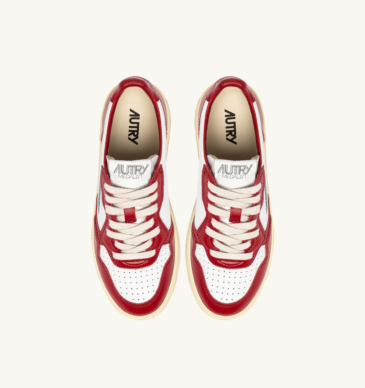 AUTRY MEDALIST LOW SNEAKERS IN WHITE AND RED LEATHER WITH LETTERING