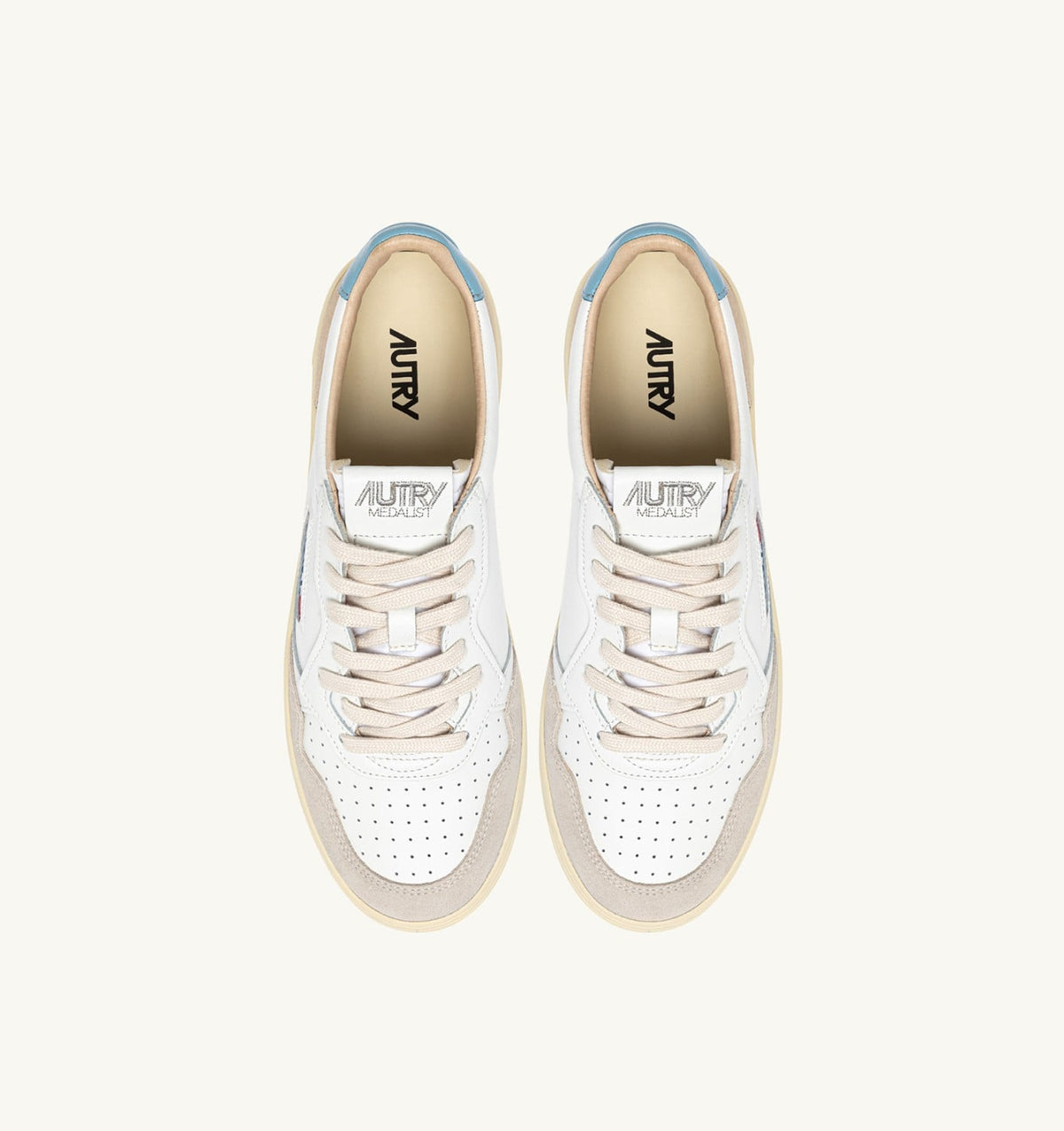 AUTRY MEDALIST LOW SNEAKERS IN WHITE AND FORGET ME NOT SUEDE AND LEATHER