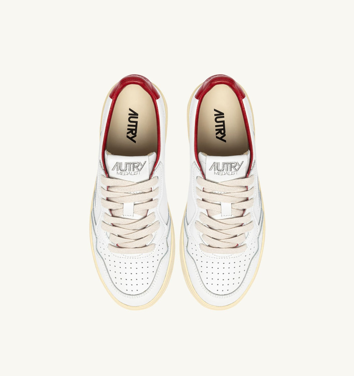 AUTRY MEDALIST LOW SNEAKERS IN WHITE AND RED LEATHER WITH LETTERING