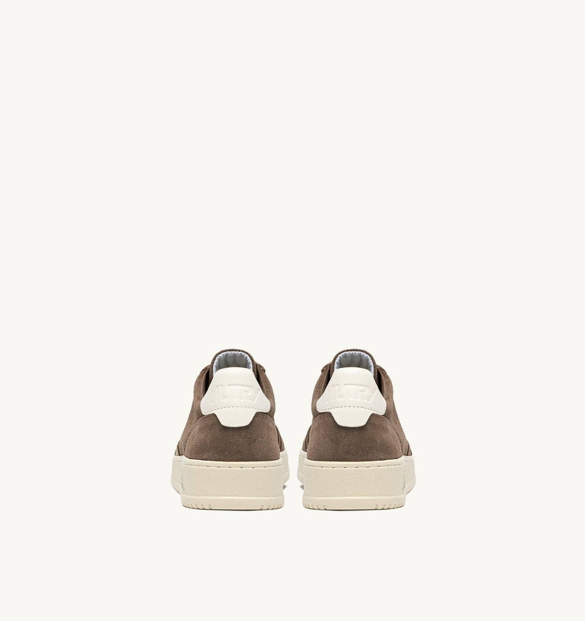 AUTRY MEDALIST LOW SNEAKERS IN CIGAR AND WHITE SUEDE