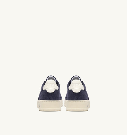 AUTRY MEDALIST LOW SNEAKERS IN SPACE AND WHITE SUEDE