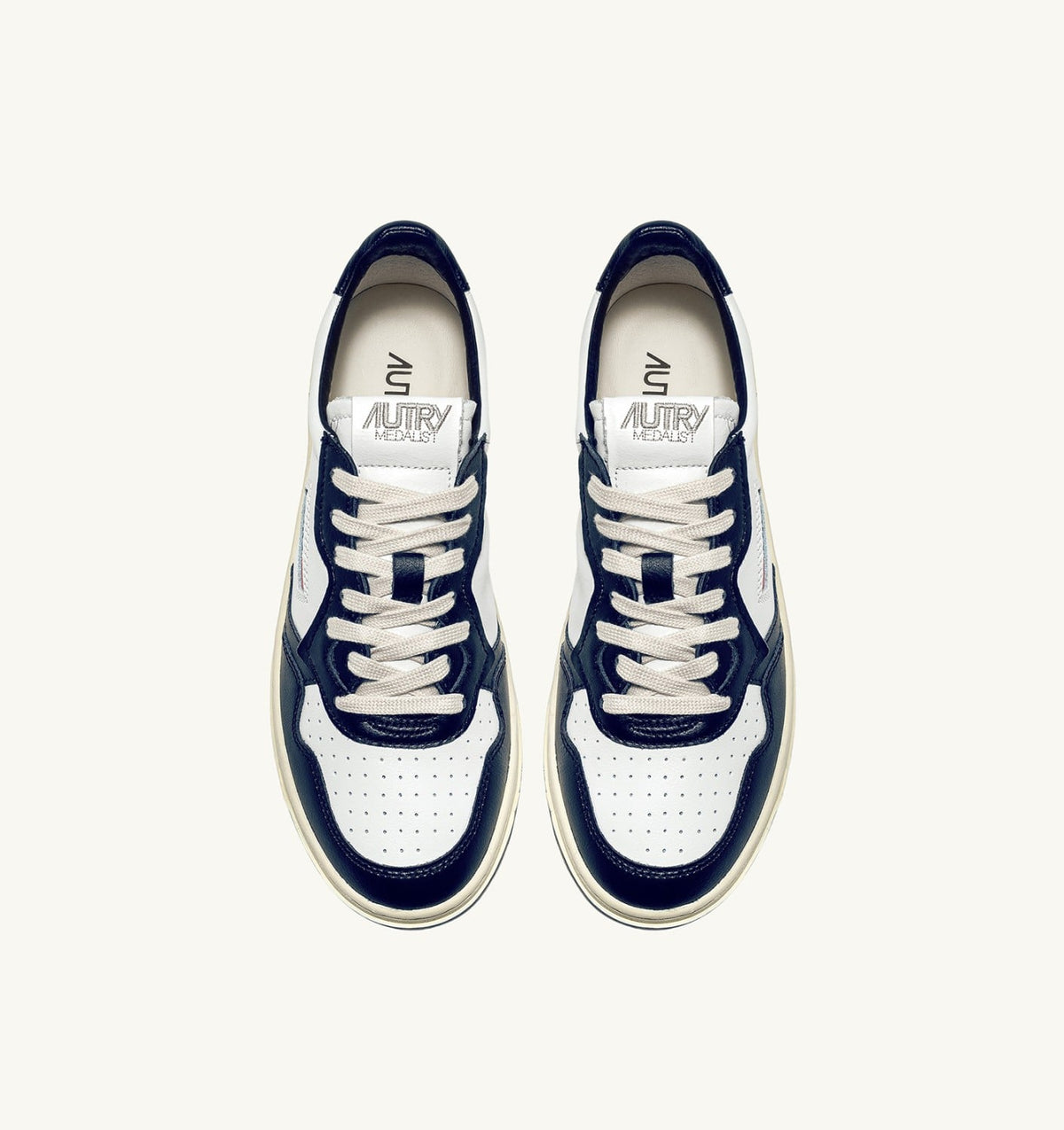 AUTRY MEDALIST LOW BICOLOR SNEAKERS IN WHITE AND BLUE LEATHER